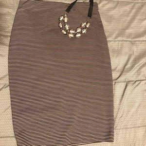 Ann Taylor striped pencil skirt size 4